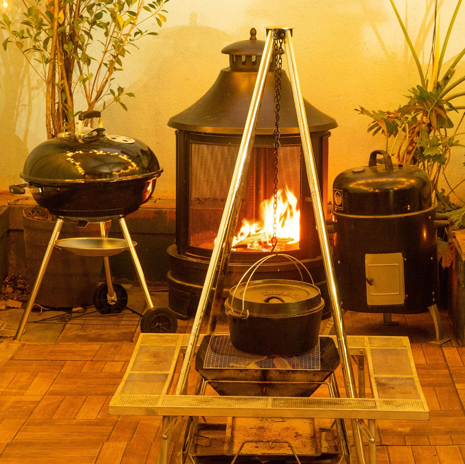 LARGE ROOM BBQグリルと暖炉